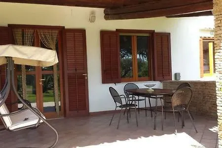 La Finestra Su Mothia Βίλα